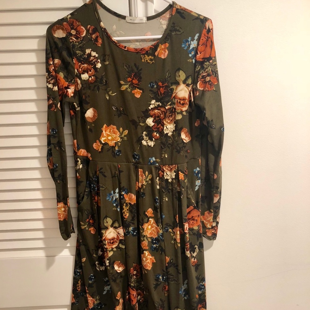 Forrest green floral dress